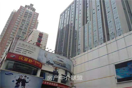洲际花园电梯房3室2厅1卫65万99m2出售
